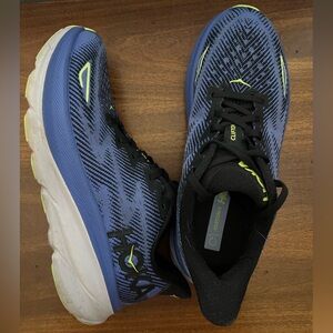 Women’s Hoka - size 8.5